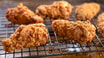 7 Chicken Wings (hot & spicy)